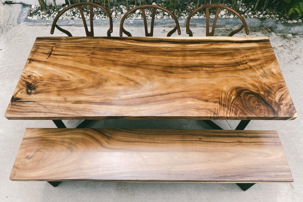 3 bộ bàn ăn mặt gỗ nguyên tấm bán chạy nhất
