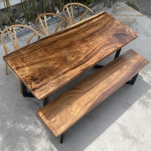 Bộ bàn ăn sang trọng từ gỗ me tây nguyên tấm với sự kết hợp giữ 1 băng dài và ghế rời hiện đại.