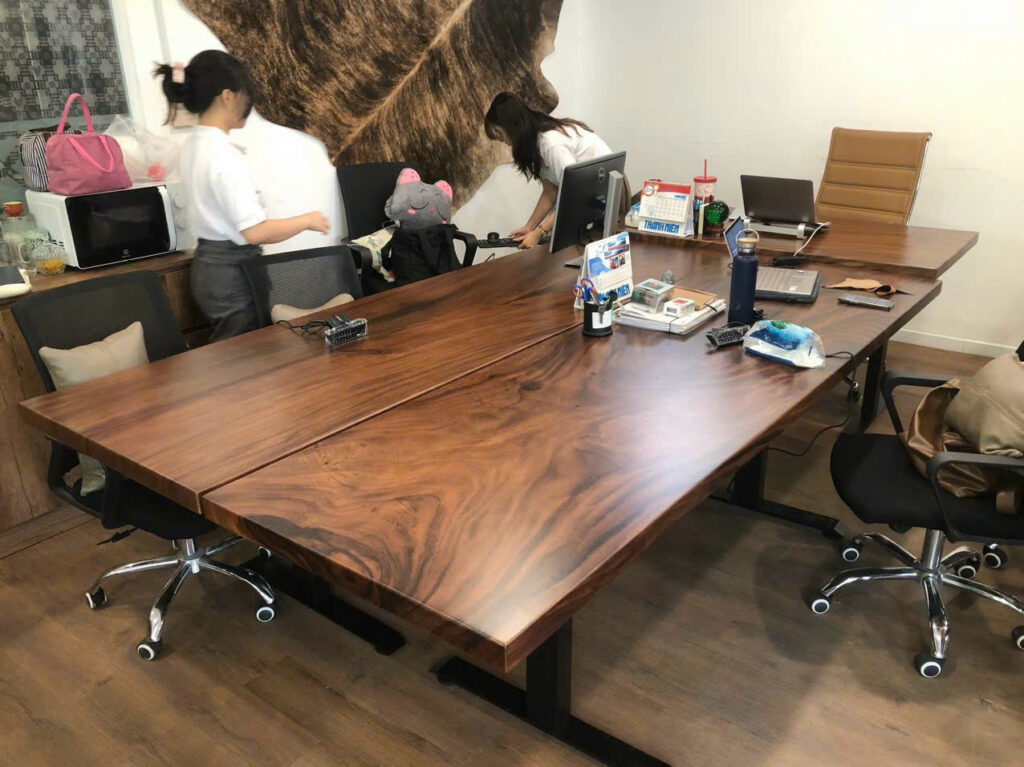 Bàn Họp Văn Phòng Gỗ Tự Nhiên Nguyên Tấm