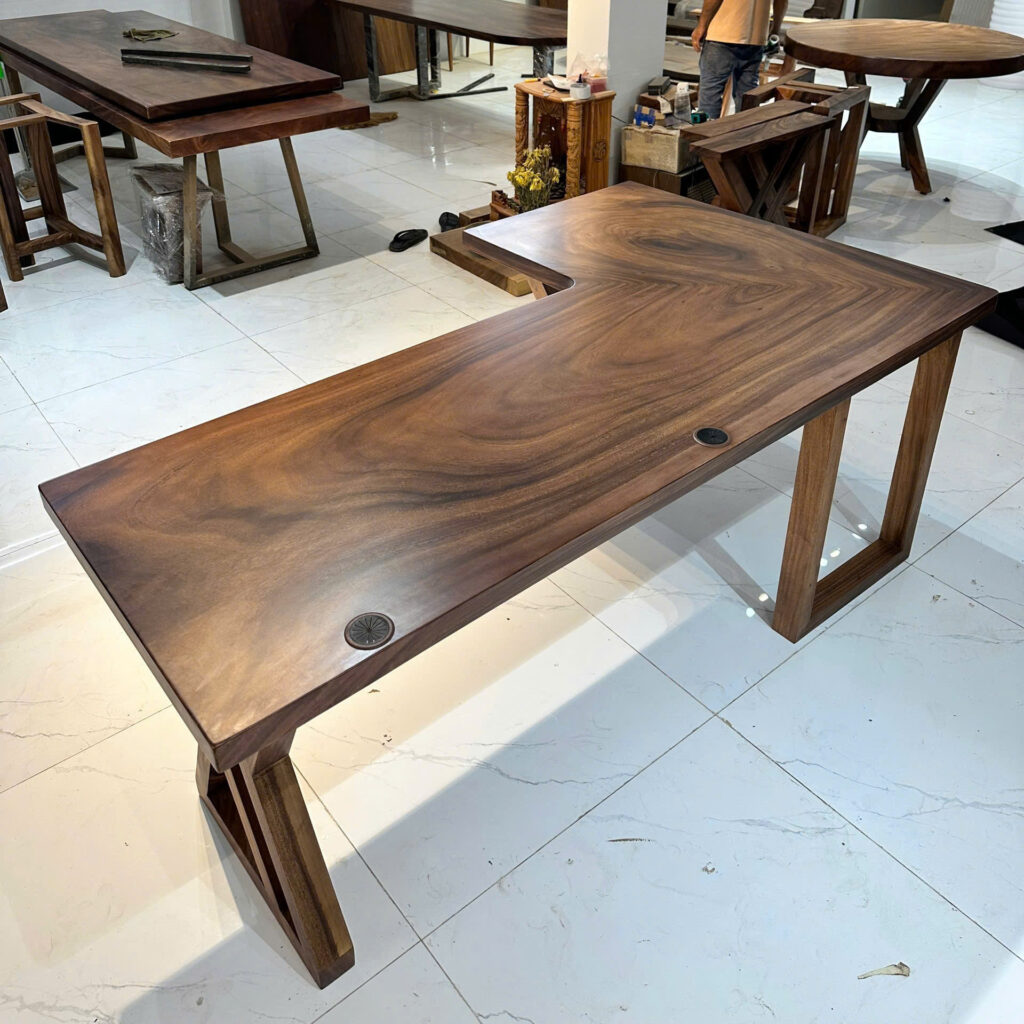 Bàn Làm Việc Gỗ Me Tây Nguyên Tấm Chữ L Cao Cấp