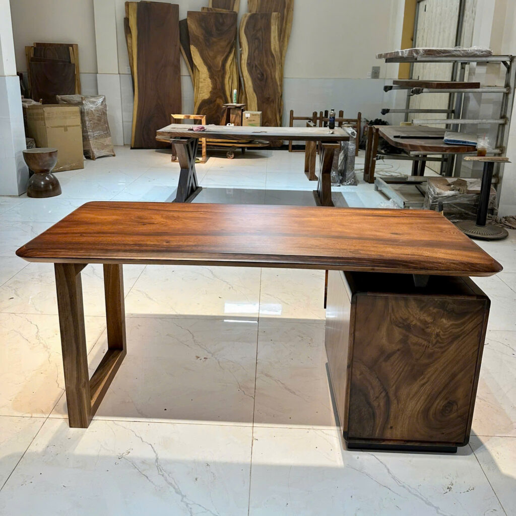Bàn Làm Việc Gỗ Tự Nhiên Nguyên Tấm Có Tủ Kéo 1600x700mm