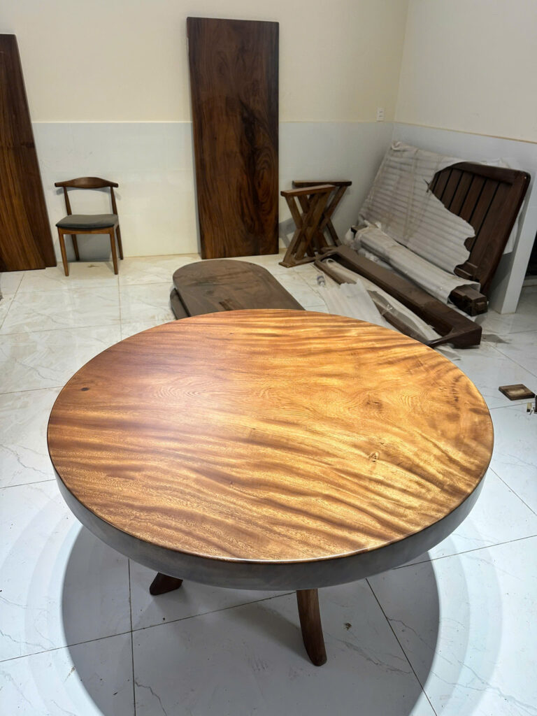 Bàn Tròn Gỗ Tự Nhiên Nguyên Tấm 1m2 - Dày 9cm